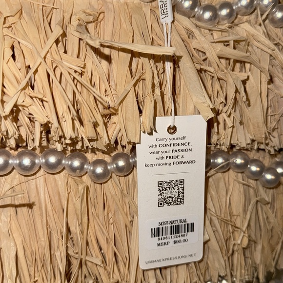 Urban Expressions Shakira Fringe Straw Raffia Pearl Natural Beige Tote/Bag NWT - Picture 4 of 9